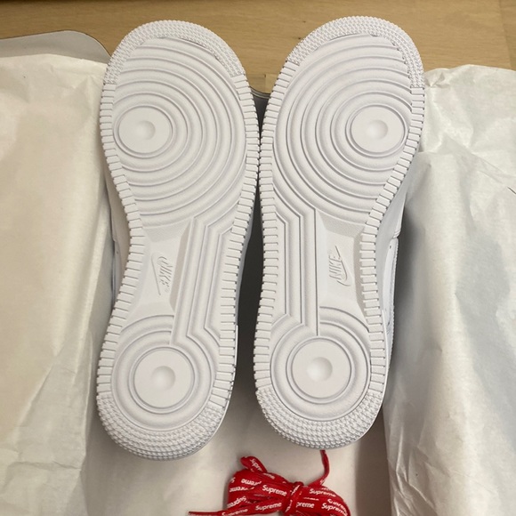 Supreme Nike air force 1s - Picture 5 of 9
